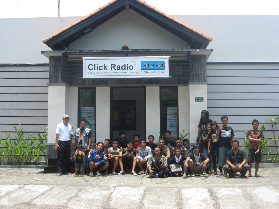 click radio bali